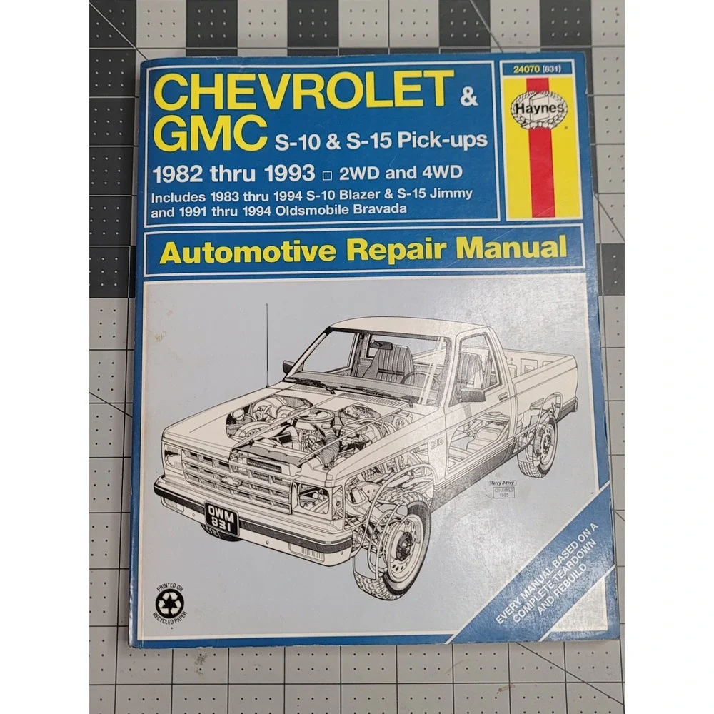 Haynes Repair Manual 831 1982-1993 Chevy GMC S10 S15 Pick-Ups Blazer Jimmy 24070
